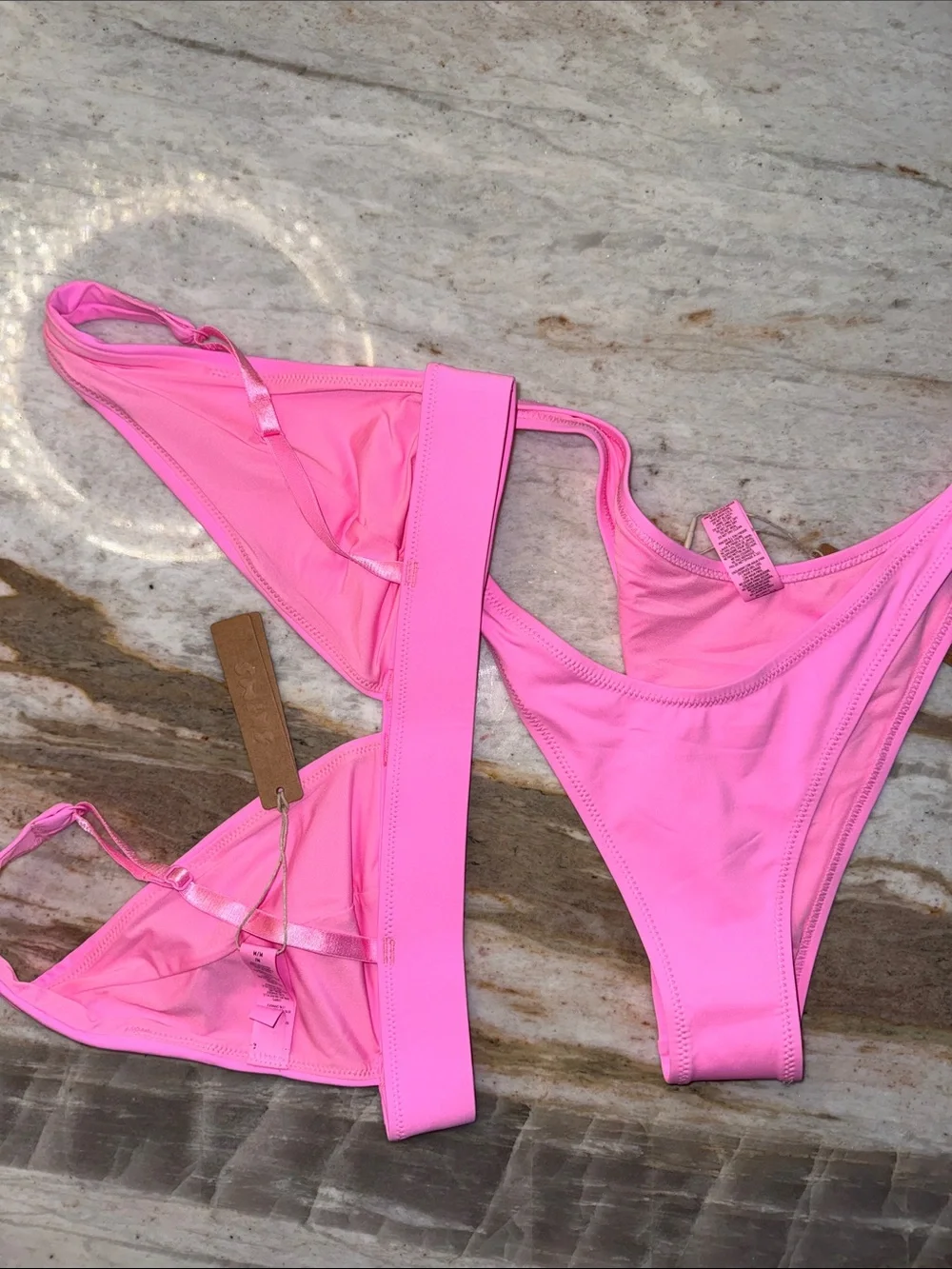 🔥NWT (SET) SKIMS Plunge Bikini Top & Cheeky Tanga (MEDIUM) Light Pink👙
